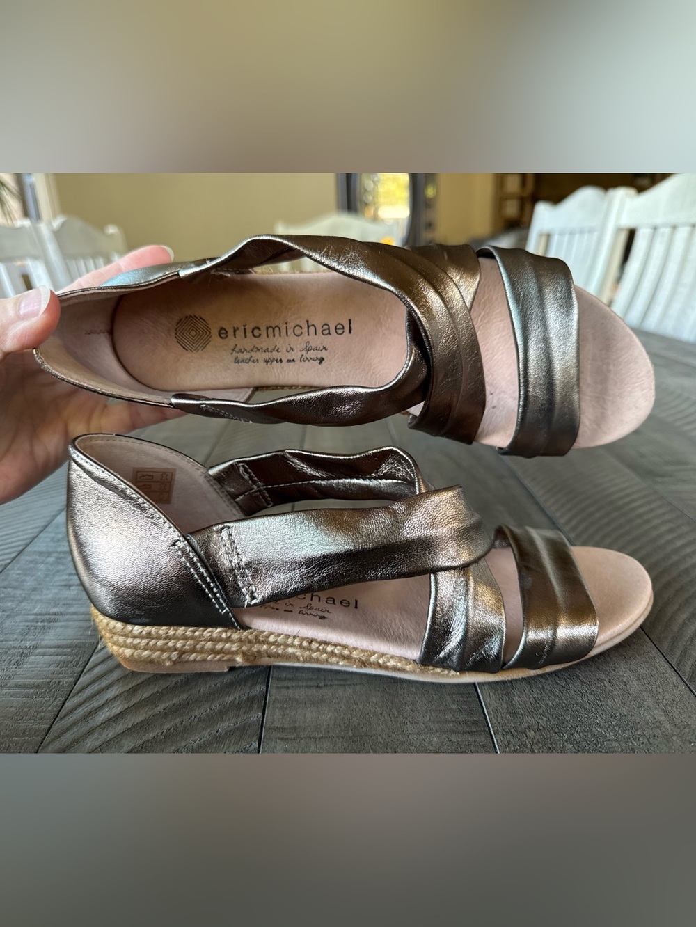 Eric Michael Pewter Metallic Netty Sandals Women’s Size 7.5-8 (38) (NWOT)
